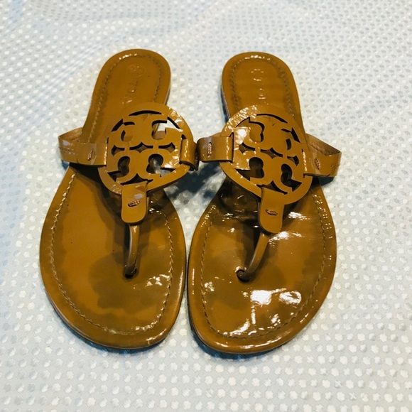 Tory Burch Miller patent leather sandals - Picture 11 of 15